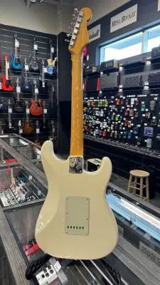 Store Special Product - Fender AVII 1961 Strat LH